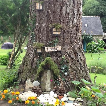 Moulin De La Civiere Panzió Kergrist-Moelou Kültér fotó
